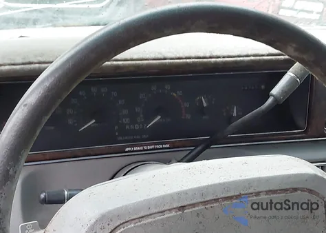 1992 Buick Roadmaster from USA, damaged, VIN 1G4BN5377NR440652